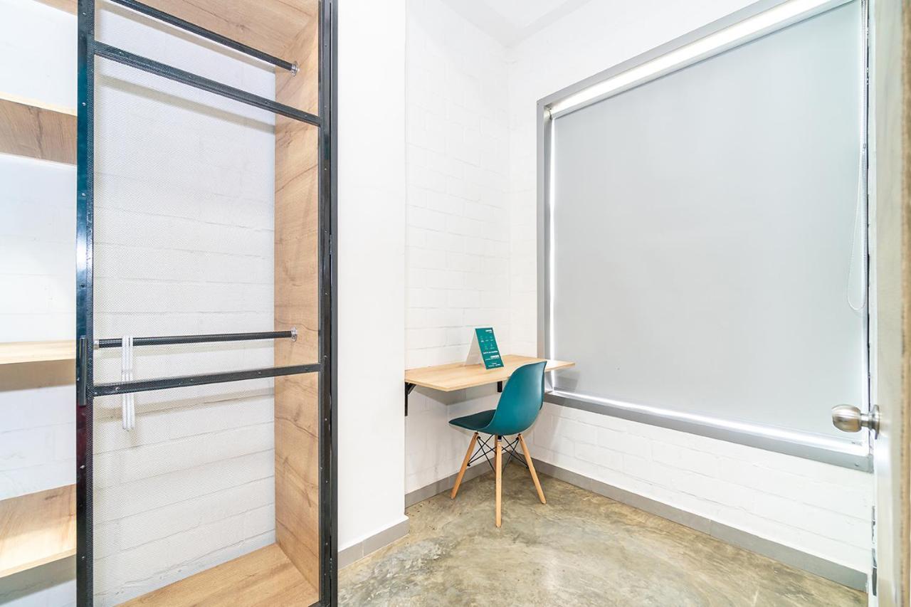 Ayenda Living Box Hotel Cali Exterior photo